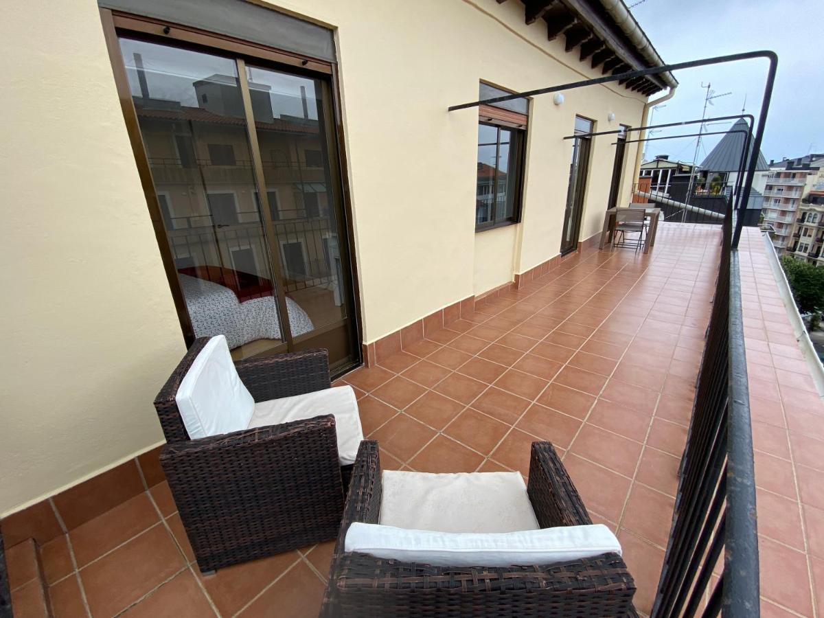 Beautiful Apartment Ondarreta Beach Сан-Себастьян Экстерьер фото